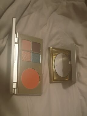 Stila Bundle. Cream Blush Gorgeous Eyeshadows And Then the Highlight In opulence